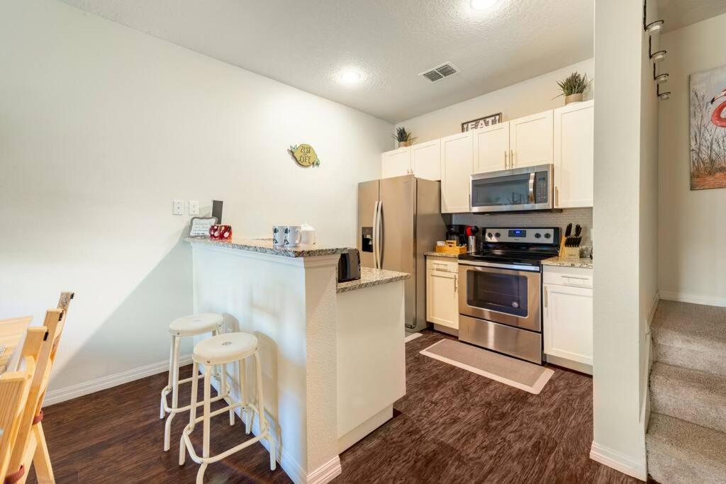 Super Comfy And Spacious 3 Bedroom 10 Minutes From Disney, With Major Shopping 4 Minutes Away Kissimmee Exterior foto